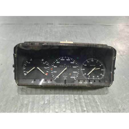 LICZNIK VW TRANSPORTER T4 2.4 D 2003 701919033BQ 