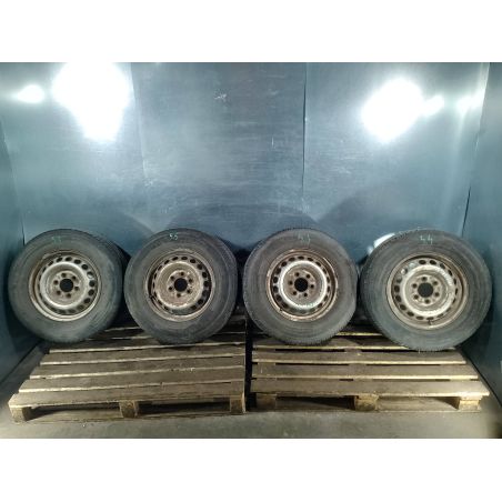 FELGI STALOWE KOMPLET 16 OPONY VW CRAFTER 2.5 TDI 2008 