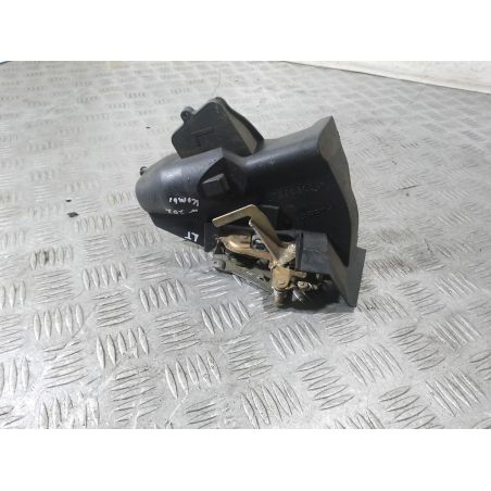 ZAMEK DRZWI LEWY TYŁ MERCEDES-BENZ W202 2.2 CDI 2000 2027330308 