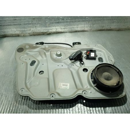 PODNOŚNIK SZYBY LEWY PRZÓD ZE STELAŻEM VW CADDY III 1.9 TDI 2007 1T0837755L 