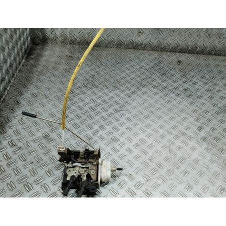 ZAMEK DRZWI LEWY PRZÓD AUDI  A3 8L 1.6 1998 8L1837015 