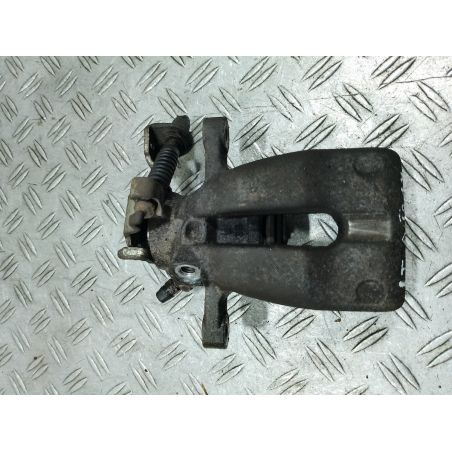 ZACISK HAMULCOWY LEWY TYŁ OPEL ASTRA H 1.7 CDTI 2004 
