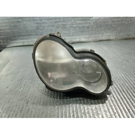LAMPA PRZEDNIA PRAWA XENON MERCEDES-BENZ W203 2.7 CDI 2001 A2038202459  130732907201 