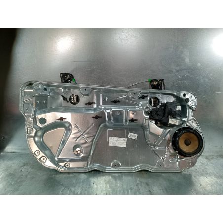 PODNOŚNIK SZYBY LEWY PRZÓD ZE STELAŻEM VW POLO 9N 1.2  2004 6Q3837755A 