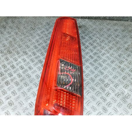 LAMPA TYLNA LEWA FORD FIESTA MK6 1.4 TDCI 2005 