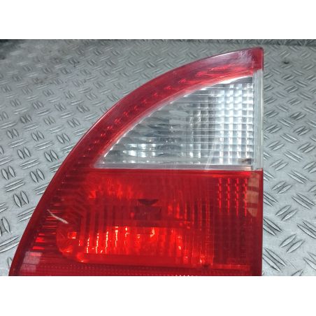 LAMPA TYLNA PRAWA W KLAPE FORD GALAXY I 2.0 DOHC 2003 7M5945094B 