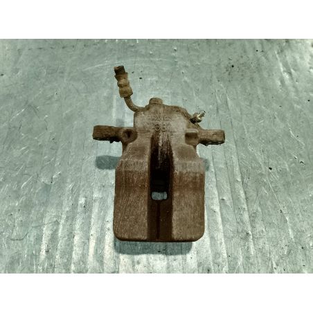 ZACISK HAMULCOWY PRAWY TYŁ TOYOTA RAV4 III ( 06-10 ) RAV 4 III (06-10) 2.2 16V D4D 2008 