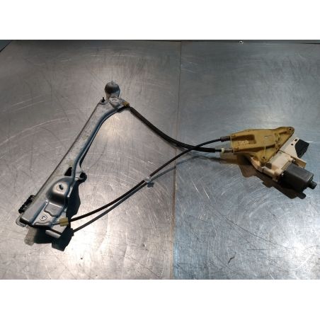 PODNOŚNIK SZYBY LEWY TYŁ RENAULT LAGUNA III ( 07-15 ) 2.0 TB 2008 827010001R    827310001R 