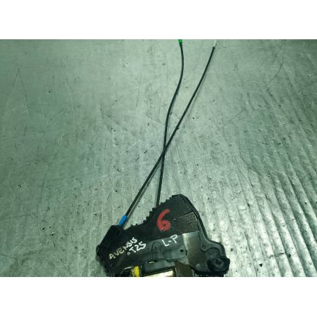 ZAMEK DRZWI LEWY PRZÓD TOYOTA AVENSIS II T25 2.0 D4D 2004 