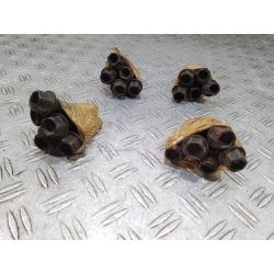 SZPILKI DO FELG ALUMINIOWYCH MAYBACH X222 6.0 V122015                                            