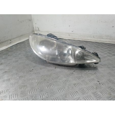 LAMPA PRAWA PRZÓD PEUGEOT 206 1.4 HDI 2000 
