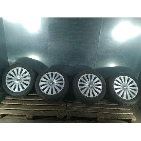 FELGI ALUMINIOWE KOMPLET 17 VW PASSAT B6 2.0 TDI 2005 1 