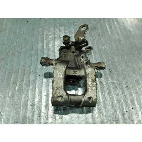 ZACISK HAMULCOWY LEWY TYŁ SKODA SUPER B II 1.4 TSI 2013 