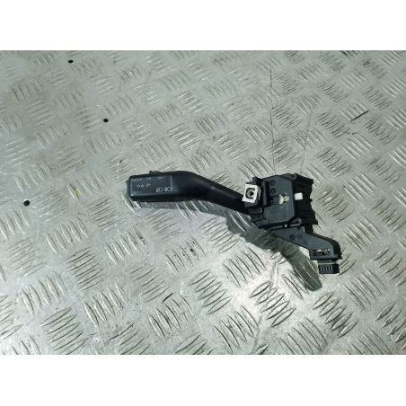 PRZEŁĄCZNIK MANETKA KIERUNKOWSKAZÓW VW TOURAN I 1.9 TDI 2005 1K0953513A 