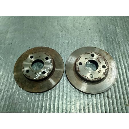 TARCZE HAMULCOWE PRZÓD TOYOTA YARIS I ( 99-05 ) 1.0 2001 
