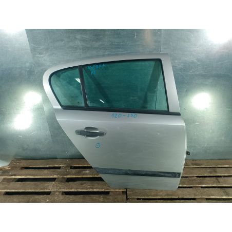 DRZWI PRAWY TYŁ OPEL ASTRA H 1.6 B 2005 