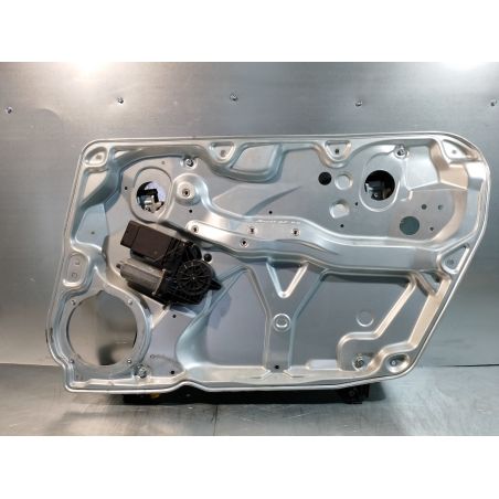 PODNOŚNIK SZYBY PRAWY PRZÓD ZE STELAŻEM VW PASSAT B5 1.9 TDI 1998 