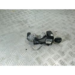 STACYJKA TOYOTA AVENSIS II T25 2.0 D4D2007N0501517/8                                            