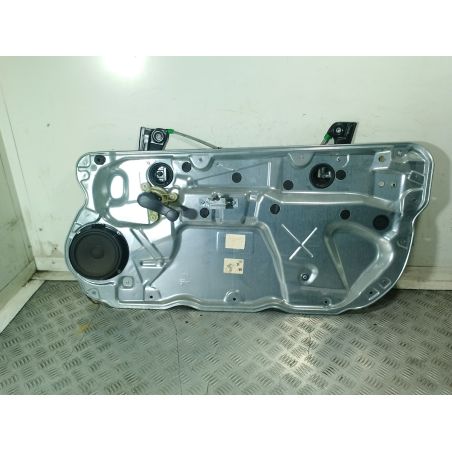 PODNOŚNIK SZYBY PRAWY PRZÓD ZE STELAŻEM VW POLO 9N 1.2 6V 2003 6Q3837756A 