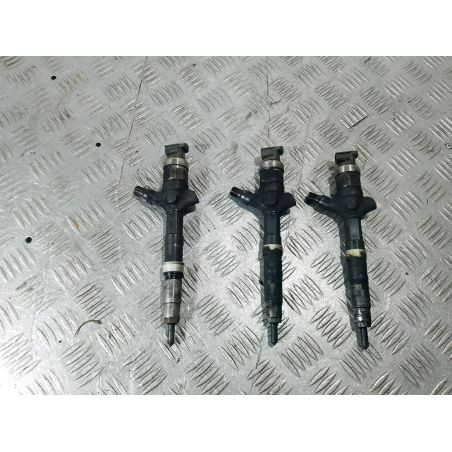 WTRYSKIWACZ TOYOTA COROLLA VERSO II 2.0 D4D 2006 23670-0G010 