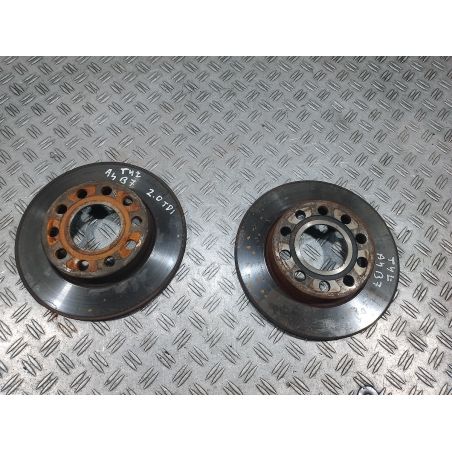 TARCZE HAMULCOWE TYŁ AUDI A4 B7 2.0 TDI 2004 