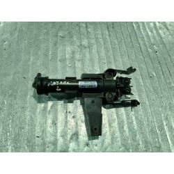 DYSZA SPRYSKIWACZA LAMPY LEWA OPEL ANTARA 3.2 V62008                                            