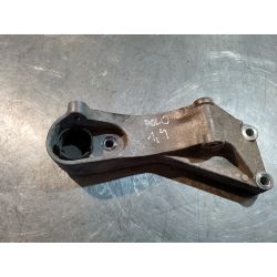 ŁAPA ALTERNATORA VW POLO 9N 1.42003                                            