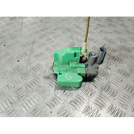 ZAMEK DRZWI PRAWY PRZÓD FIAT LINEA 1.3 2008 