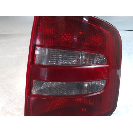 LAMPA TYLNA PRAWA SKODA FABIA I 1.9 TDI 2001 6Y9945096B    6Y9945112B 