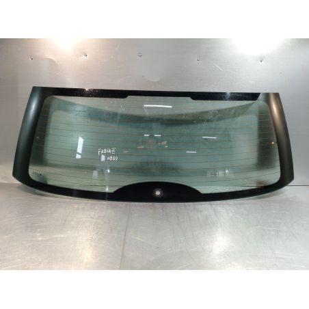 SZYBA TYŁ TYLNA SKODA FABIA II 1.4 TDI 2008 E143R-001057 