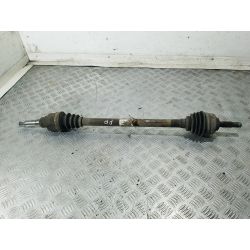 PÓŁOŚ PRAWA PRZÓD CITROEN C3 1.4 16V2007                                            