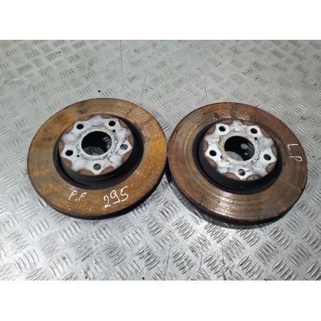 TARCZE HAMULCOWE PRZÓD TOYOTA AURIS I 2.2 D4D 2007 