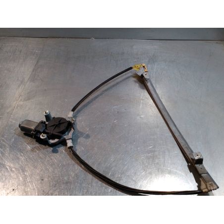 PODNOŚNIK SZYBY PRAWY PRZÓD RENAULT SCENIC I LIFT 1.6 16V 2002 114144   400732T2 