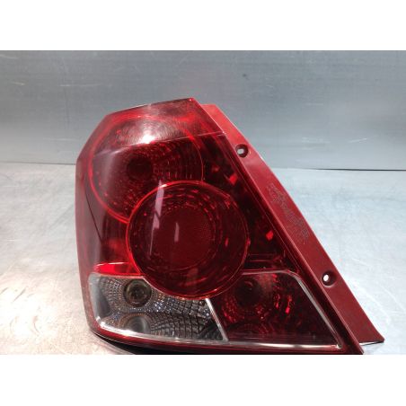 LAMPA TYLNA LEWA CHEVROLET AVEO 1.2  2006 E138408 
