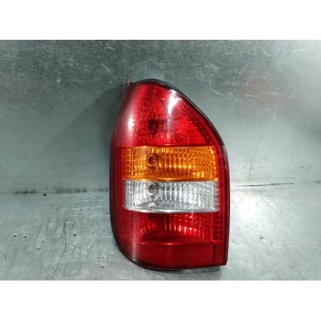 LAMPA TYLNA LEWA OPEL ZAFIRA A 1.8 16V 2000 62280 