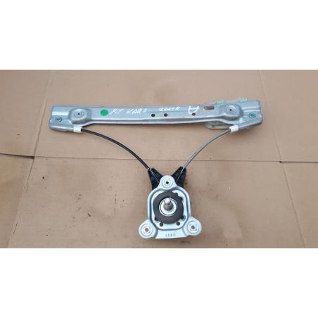 PODNOŚNIK SZYBY PRAWY TYŁ OPEL KARL 1.0 2015 