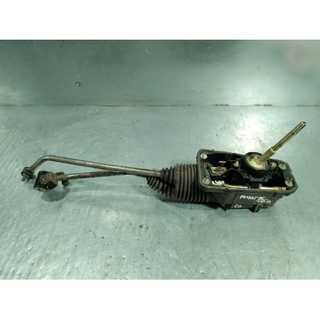 LEWAREK ZMIANY BIEGÓW VW PASSAT B5 FL 1.9 TDI 2001 8D0711025AC   4B0711025E 