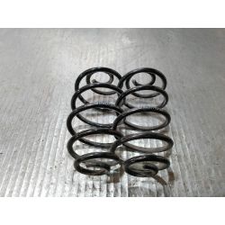 SPRĘŻYNY TYŁ OPEL ASTRA H 1.6 B2005                                            