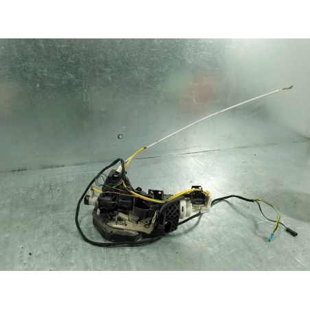 ZAMEK DRZWI PRAWY TYŁ MERCEDES-BENZ W220 3.2 CDI 2001 2207306435 