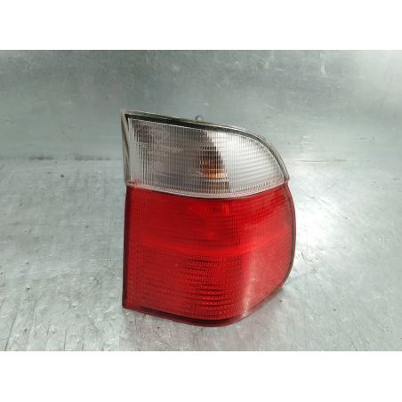LAMPA TYLNA PRAWA BMW E39 2.0 2002 8371324 