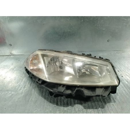 LAMPA PRAWA PRZÓD RENAULT MEGANE II ( 02-09 ) 1.5 DCI 2005 8200073221J   