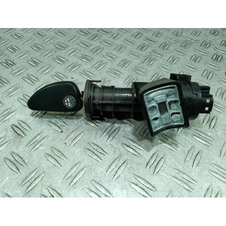 STACYJKA ALFA ROMEO GT 2.0 2004 B365 