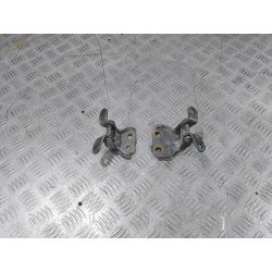 ZAWIASY DRZWI LEWY TYŁ KPL NISSAN NAVARA ( 05-14 ) 2.5 TD2003                                            