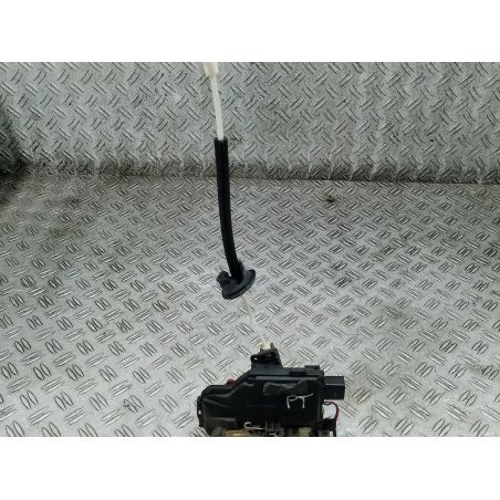 ZAMEK DRZWI PRAWY TYŁ AUDI A2 1.4 TDI 2004 8Z0839016A 