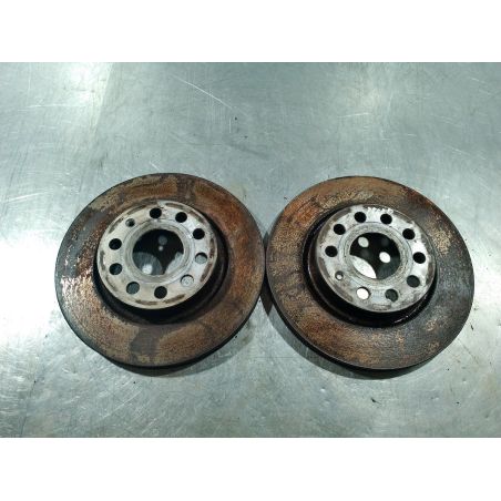 TARCZE HAMULCOWE PRZÓD SKODA OCTAVIA II 1.6 FSI 2004 
