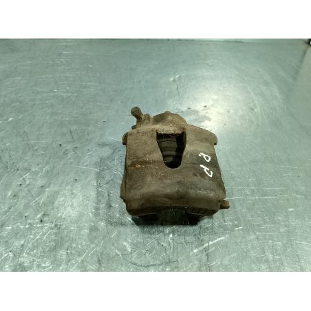 ZACISK HAMULCOWY PRAWY PRZÓD VW GOLF VI 1.6 TDI 90KM 2009 