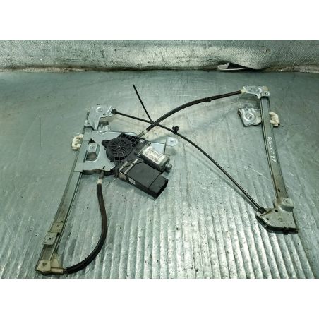 PODNOŚNIK SZYBY PRAWY PRZÓD SKODA OCTAVIA I 1.6 B 2008 1U1837402K 