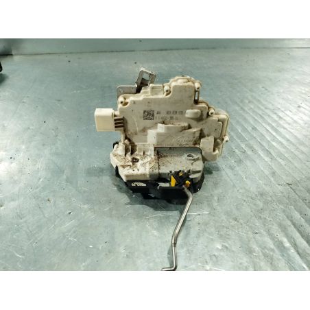 ZAMEK DRZWI LEWY TYŁ SEAT EXEO 2.0 TDI 143KM 2.0 TDI 2013 8E0839015AA 