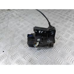 ZAMEK DRZWI PRAWY PRZÓD OPEL VIVARO 1.9 DCI20038200008248                                            