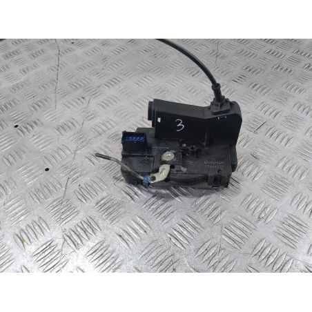 ZAMEK DRZWI PRAWY PRZÓD RENAULT TRAFIC ( 01-14 ) 1.9 DCI 2004 8200008248 